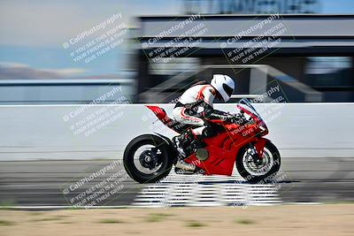 media/Mar-25-2024-Moto Forza (Mon) [[8d4319bd68]]/3-Intermediate Group/Session 4 (Front Straight Speed Pans)/